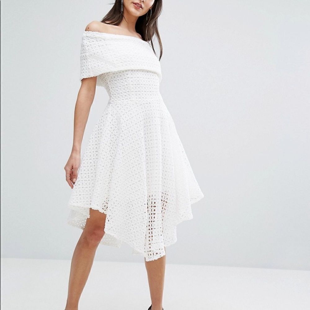𝅺🆕 The 8th Sign Broderie Anglaise Bardot Off The Shoulder Dress